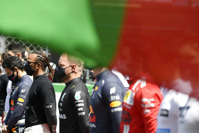 Hamilton wins Portuguese GP, extends lead over Verstappen