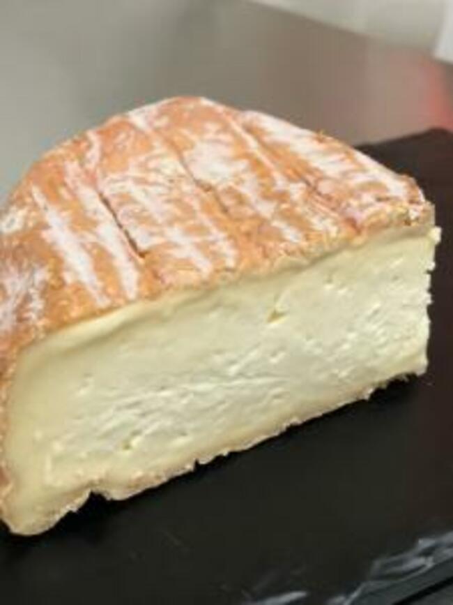 Consider Bardwell Farm relaunches original Dorset Cheese