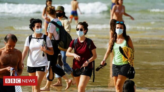 Covid: Curbs on foreign holidays should continue beyond May, say MPs