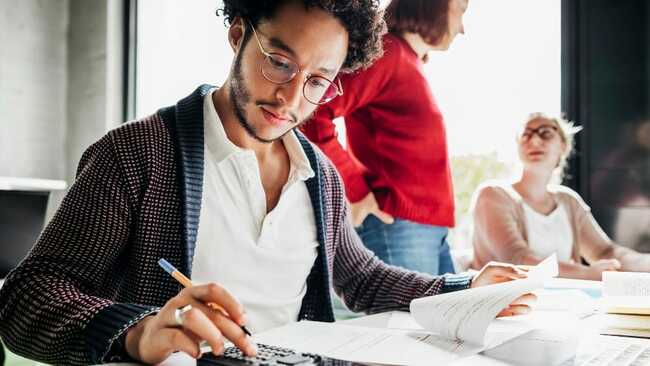 Turn $10,000 Into $100,000 With This 6.07% Dividend Stock