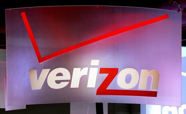 Verizon to sell Yahoo, AOL for US$5b to private equity firm