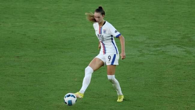 Jordyn Huitema's 1st goal for OL Reign clinches The Women's Cup