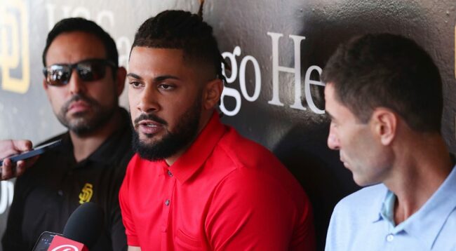 Tatis Jr. apologizes to Padres, fans for 80-game suspension