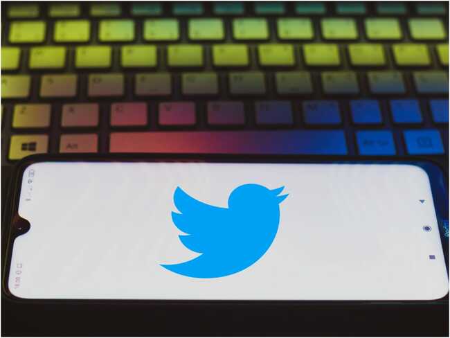 Twitter is opening its exclusive audio chat rooms to more people, and hosts can soon collect money on ticket sales