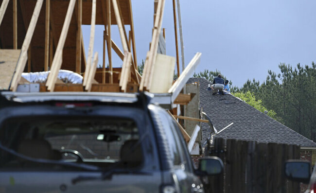 Storms spawn twisters in Mississippi, kill driver in Georgia