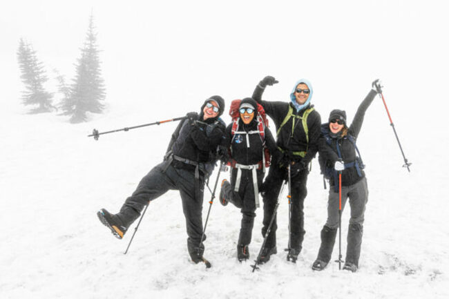 Billionaire commander and future space crewmates bond during Mount Rainier trek
