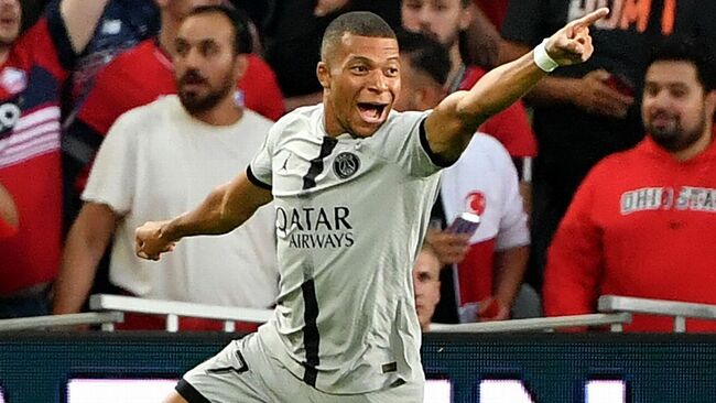 One weird trick: PSG, Real Madrid among clubs trying cheeky set play to score direct from kick-off