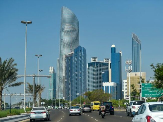 Business activity picks up in UAE's private sector, but jobs drop for third month: IHS Markit