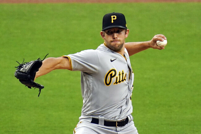 Pirates' Tyler Anderson loses no-hit bid in seventh vs Pads