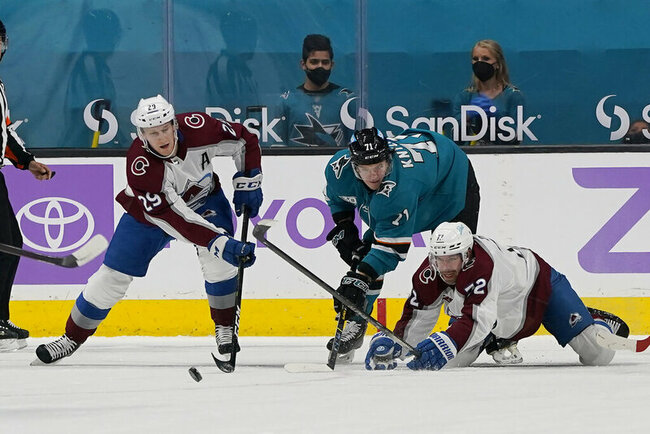 Avalanche rally for 5-4 overtime win vs Sharks