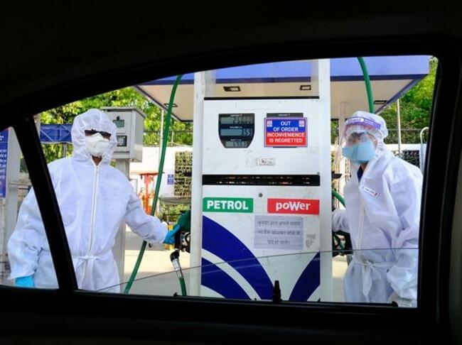 Petrol price up 15 paise, diesel 18 paise after over two-week hiatus