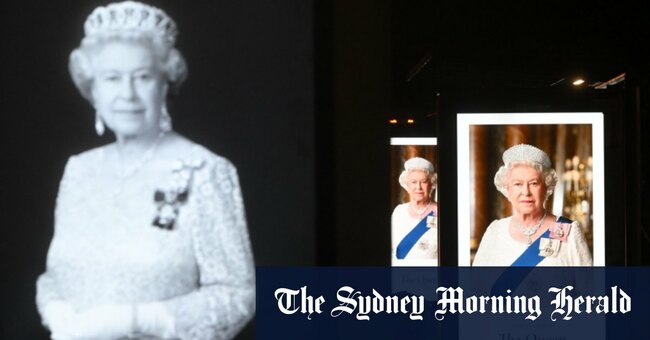Queen's death prompts mourning around the world
