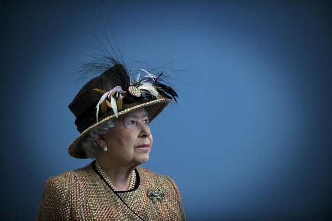 Queen Elizabeth II: Crawley reacts to death of the Queen at Balmoral Castle