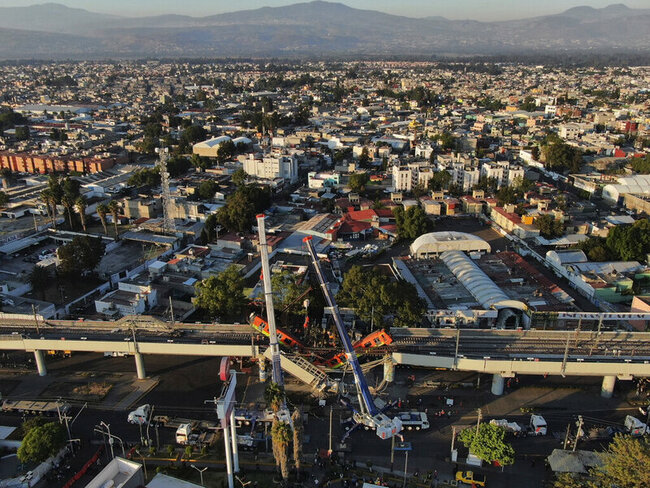 Overpass collapse on Mexico City metro kills at least 24