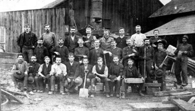 Ingenious Foundryman John T. Cahill Built Homes On Pine, College Streets; Died At 33