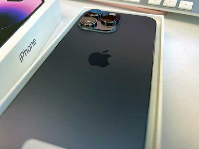 Take a look at the iPhone 14 Pro Max–and its giant camera bump–from every angle