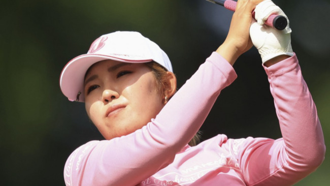 Golf: Furue tied for lead, Shibuno 4th at Portland Classic