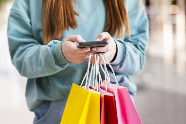 High street fashion brands eye online platforms; look to drive sales by launching #WFH range