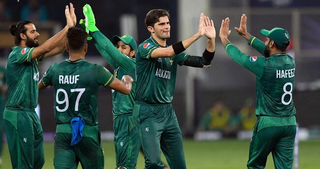 Netizens compare Pakistan's new T20 Jersey to watermelon after pictures get leaked online