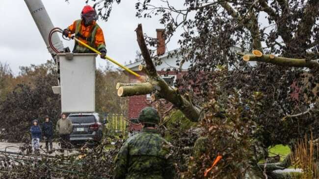 Some schools reopen in Nova Scotia, but more than 100,000 still have no power