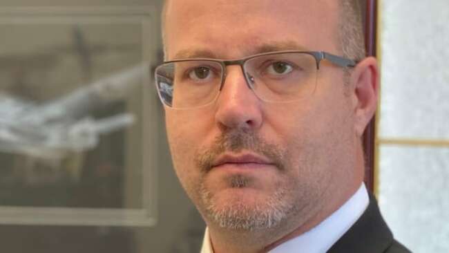 Aeronautical engineer says planes pose less COVID risk than most indoor spaces