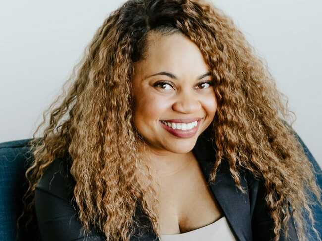 A millennial paid off $23,000 of student loans in 5 years thanks to 3 simple moves