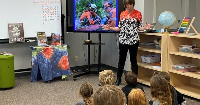 Author shares ‘scary’ story of 2017 Waterton wildfire with Calgary kids