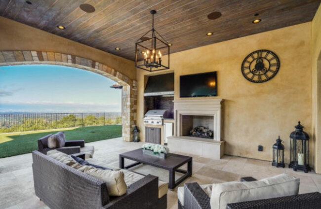 Photos: Ex-San Jose Sharks star Joe Thornton selling Los Gatos mansion