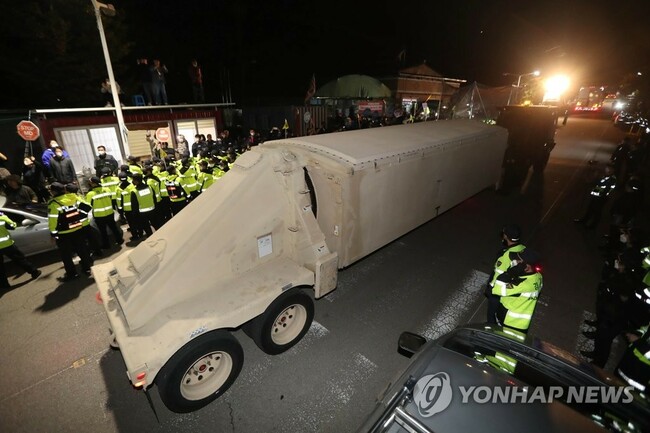 USFK adds new equipment to THAAD base to complete upgrade program