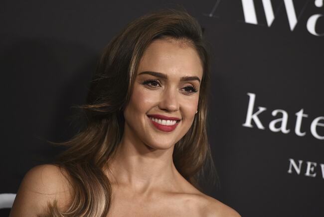 Jessica Alba's Honest Co. soars 44% in stock market debut