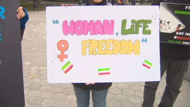 Support for Iranians persists in Toronto as protests over Mahsa Amini's death enter 4th week