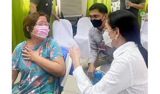 De Lima taken hostage