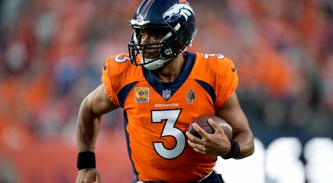 Russell Wilson returns to practice four days after injection