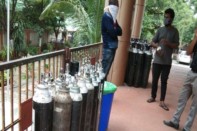 Covid crisis: Supreme Court asks Centre to submit action plan to supply 700 MT oxygen to Delhi