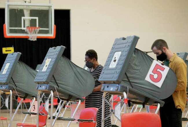 Data: All the last names of voters in Harris County from the 2020 election