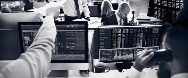 Hedge Funds Bet On Higher Oil Prices