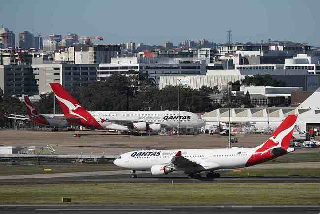Australian regulator moves to block Qantas-Japan Airlines deal