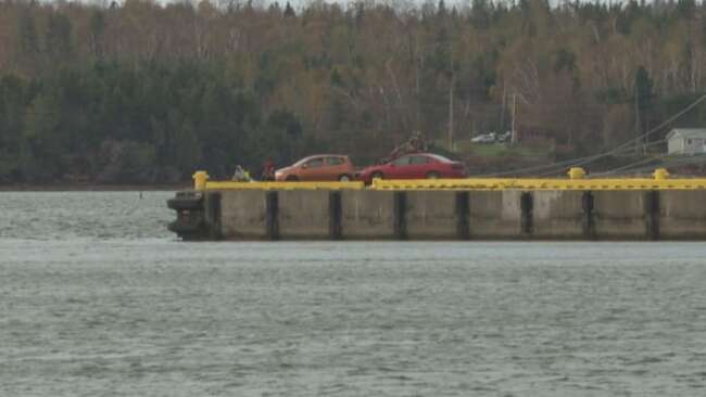 3 people saved after mussel boat sinks in waters off Georgetown, P.E.I.