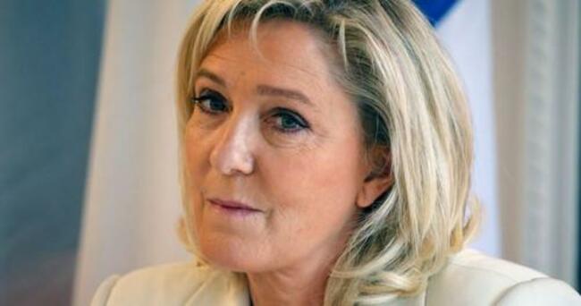 Le Pen Cleared Of Breaking Hate Speech Laws For Posting Images of ISIS Atrocities